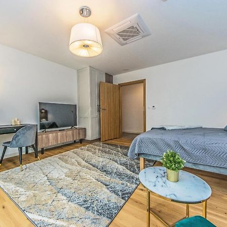 Bh Properties, Apartamenty Teatr Wybrzeze Srodmiescie Gdansk Exterior foto